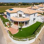 Cavi Olhos de Agua (Albufeira)