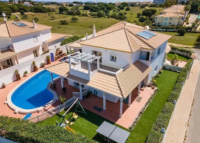 Cavi Villa Olhos de Agua (Albufeira)