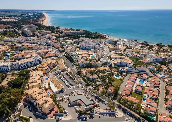 Cavi Olhos de Agua (Albufeira)
