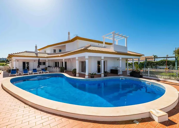 Cavi Olhos de Agua (Albufeira)